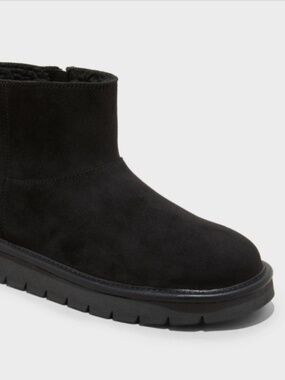 Women's May Faux Suede Booties with Memory Foam Insole - Universal Thread Black